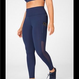 Fabletics High waiste on the go Powerhold mesh legging  medium 5/8 blue